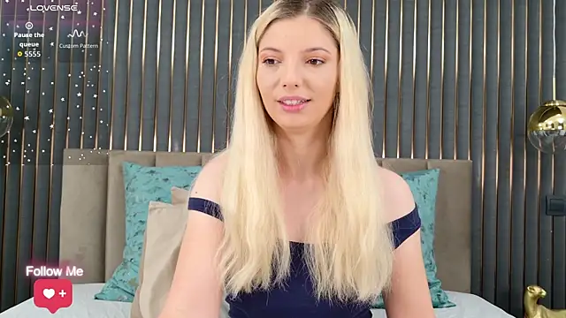 Snapshot of _Anelie19 chatting on September 2025 03:45:02 AM Anelie19 online show from September 2025 03:45:02 AM