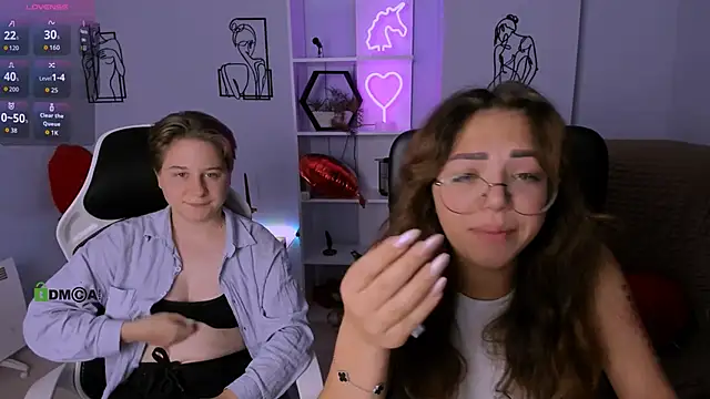 kiki swan online show from October 2025 10:14:01 AM