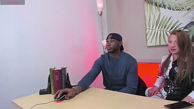 Snapshot of carter_sophia_ chatting on March 2025 03:45:02 PM carter sophia online show from March 2025 03:45:02 PM