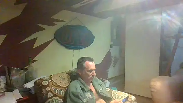 HunkofRock online show from April 2026 12:33:01 PM