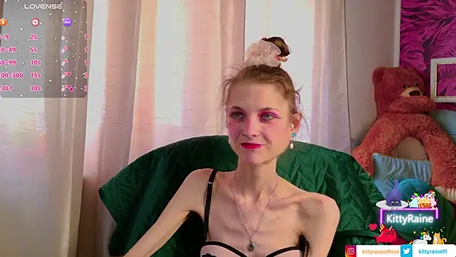 Snapshot of KittyRaine chatting on May 2026 01:18:02 PM KittyRaine online show from May 2026 01:18:02 PM