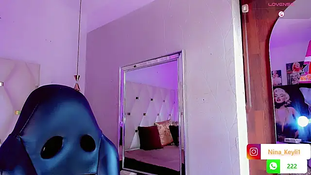 Nina Keyli online show from December 2025 07:29:02 PM