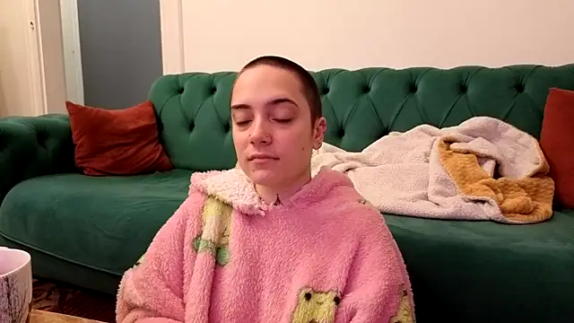 OllympeKaii online show from November 2025 04:01:01 AM