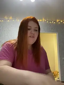 Snapshot of Dreamy_Desire chatting on March 2025 07:18:01 PM Dreamy Desire online show from March 2025 07:18:01 PM