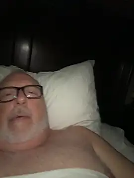 superbearboss online show from November 2025 06:07:02 AM