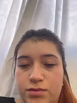 Snapshot of Karina_Leon chatting on June 2026 08:21:01 PM Karina Leon online show from June 2026 08:21:01 PM