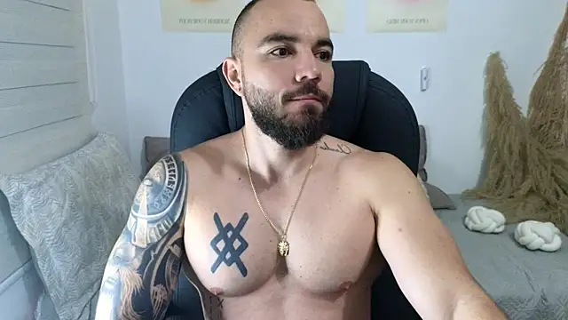 Isaac Carter online show from November 2025 10:59:01 AM