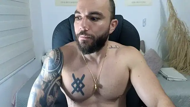 Isaac Carter online show from December 2025 11:08:02 AM