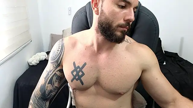 Isaac Carter online show from March 2026 09:51:02 PM