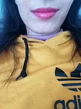 saraaxx1 online show from December 2025 12:22:02 PM