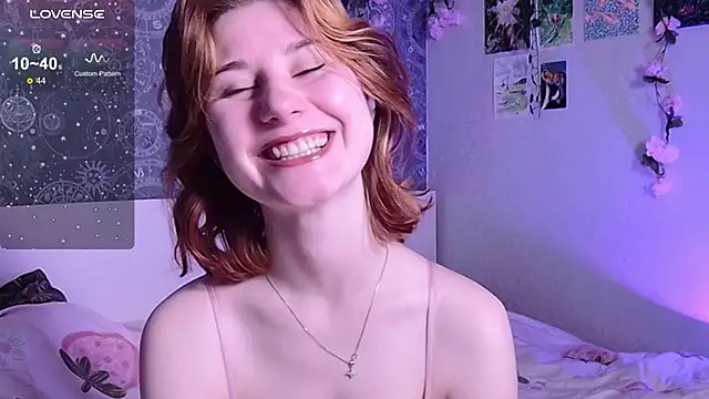 Snapshot of Cute_Cate404 chatting on November 2025 03:10:02 AM Cute Cate404 online show from November 2025 03:10:02 AM