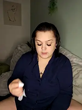 Saucy-Serenity online show from April 2026 08:17:02 PM