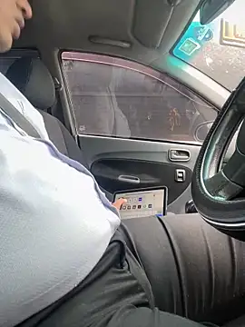 dam-her-boy online show from October 2025 02:26:01 AM