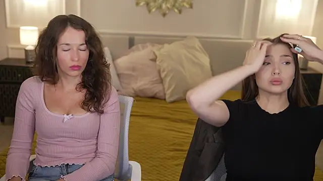 Snapshot of Billie054 chatting on September 2025 07:20:01 AM Billie054 online show from September 2025 07:20:01 AM