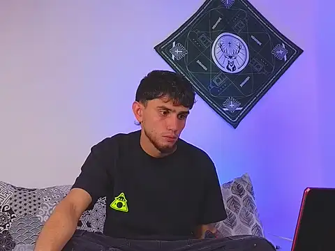 samevansx  online show from November 2025 04:29:02 PM