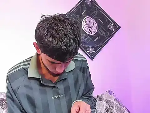 samevansx  online show from April 2026 06:01:01 PM