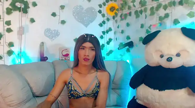 Snapshot of KimberlyXtreme chatting on March 2025 04:56:02 PM KimberlyXtreme online show from March 2025 04:56:02 PM