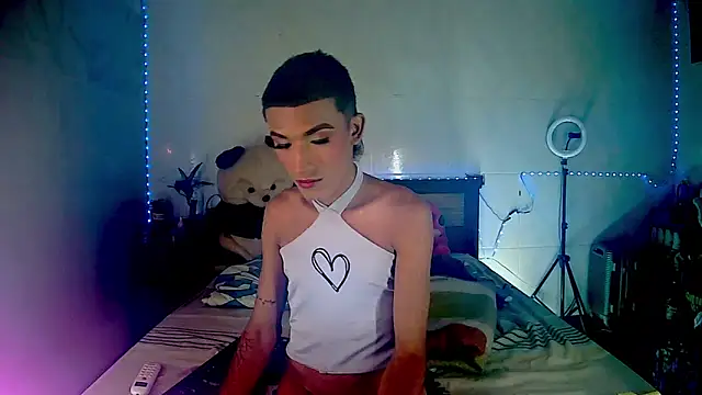 Snapshot of KimberlyXtreme chatting on December 2025 01:02:02 AM KimberlyXtreme online show from December 2025 01:02:02 AM