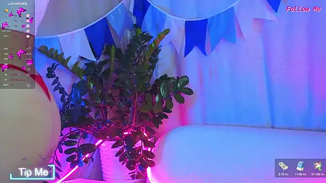 AmeliRoyse online show from September 2025 05:04:02 PM