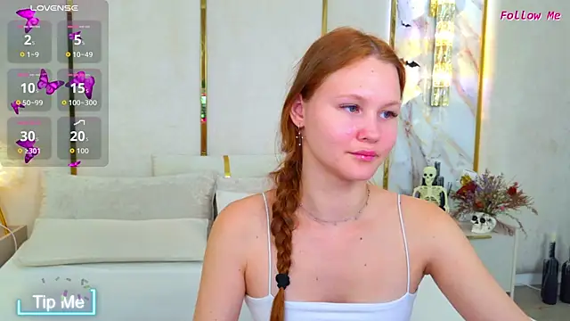 AmeliRoyse online show from November 2025 05:14:01 PM