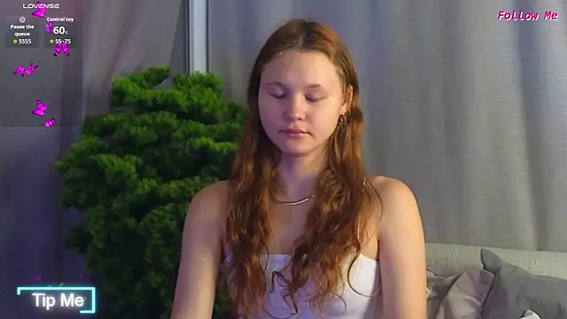 AmeliRoyse online show from December 2025 05:44:02 PM