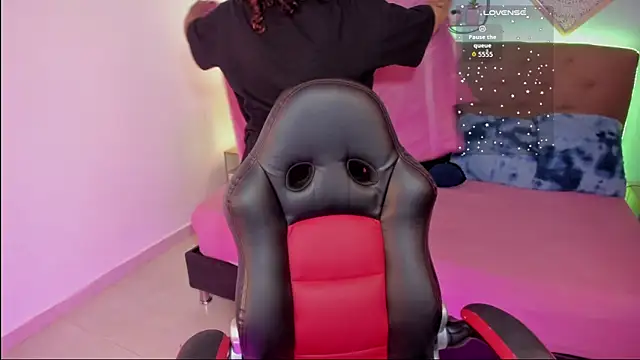  Lilly miller online show from November 2025 06:56:02 PM