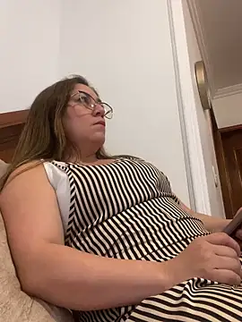 Luna-nevada online show from February 2026 10:44:01 PM