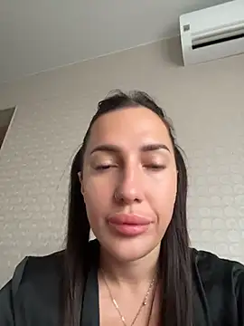 Snapshot of AleksandraRich chatting on August 2026 01:29:02 AM AleksandraRich online show from August 2026 01:29:02 AM