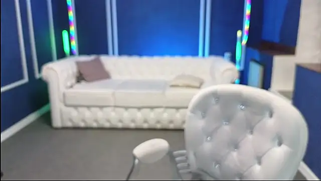 Snapshot of Kira_Kenet chatting on March 2025 03:20:01 AM Kira Kenet online show from March 2025 03:20:01 AM