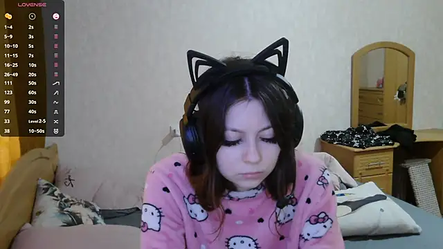 Snapshot of RendyDow chatting on November 2025 07:53:01 AM RendyDow online show from November 2025 07:53:01 AM