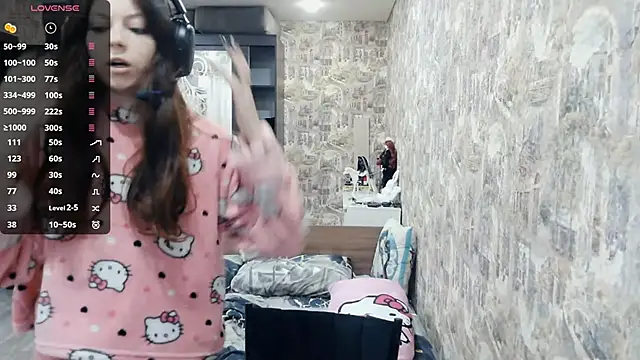 Snapshot of RendyDow chatting on November 2025 08:13:02 AM RendyDow online show from November 2025 08:13:02 AM