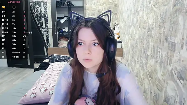 Snapshot of RendyDow chatting on December 2025 08:23:01 AM RendyDow online show from December 2025 08:23:01 AM