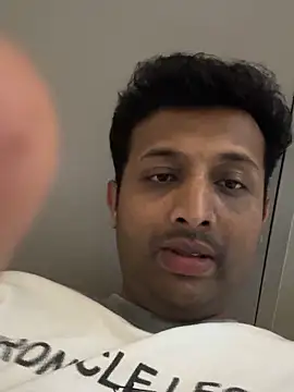 MIRTHICK2002 online show from February 2026 09:54:01 PM