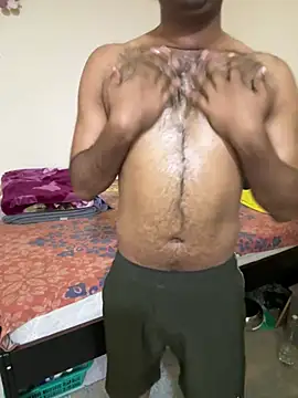 MIRTHICK2002 online show from April 2026 12:13:01 PM