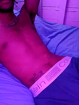 Mereno1420 online show from May 2026 07:13:01 AM