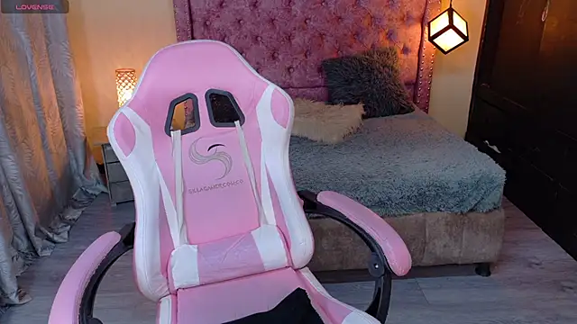 Snapshot of sweet__thang chatting on October 2025 04:34:02 AM sweet thang online show from October 2025 04:34:02 AM