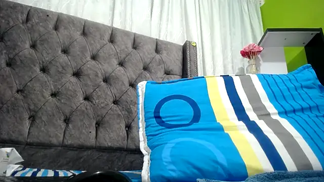 ANA-BULLOCK- online show from October 2025 12:11:01 PM