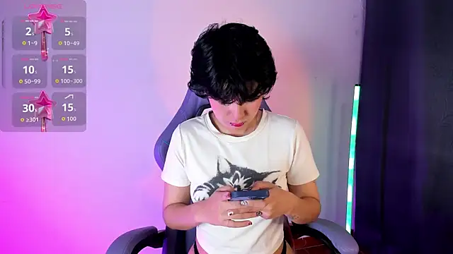 Snapshot of emma_cute7 chatting on May 2026 10:00:01 AM emma cute7 online show from May 2026 10:00:01 AM
