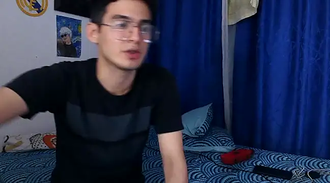 Snapshot of Thiagobb7 chatting on March 2025 03:14:01 AM Thiagobb7 online show from March 2025 03:14:01 AM