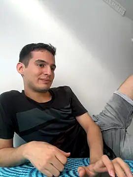 Snapshot of Thiagobb7 chatting on September 2025 09:58:01 PM Thiagobb7 online show from September 2025 09:58:01 PM