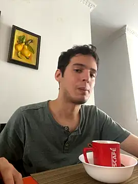 Snapshot of Thiagobb7 chatting on October 2025 02:35:02 PM Thiagobb7 online show from October 2025 02:35:02 PM