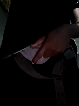 Snapshot of 2BigBlacxxx chatting on September 2025 04:22:01 AM 2BigBlacxxx online show from September 2025 04:22:01 AM