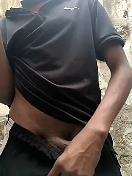 Snapshot of 2BigBlacxxx chatting on November 2025 11:18:02 AM 2BigBlacxxx online show from November 2025 11:18:02 AM