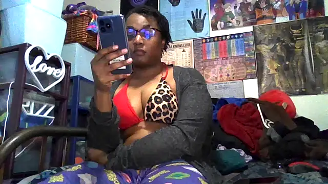 GardeniaFields online show from November 2025 09:43:01 AM