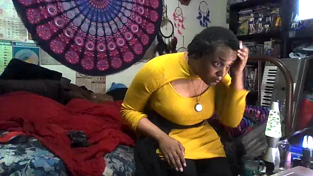 GardeniaFields online show from November 2025 06:57:01 AM