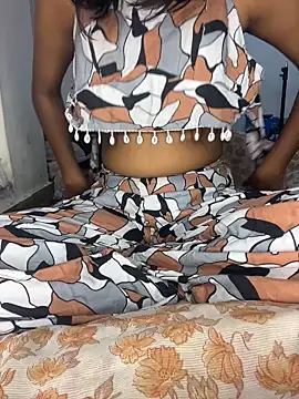 LOVEy D0VEY online show from March 2025 11:40:02 AM