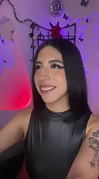 Snapshot of Kendramillerr_1 chatting on March 2025 02:10:01 AM Kendramillerr 1 online show from March 2025 02:10:01 AM