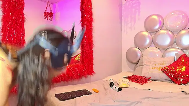 Lia Valmont online show from February 2026 06:22:01 AM