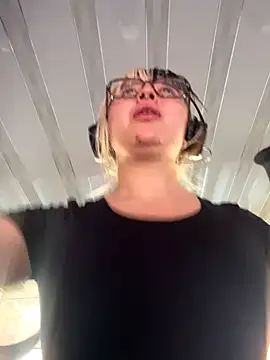 Snapshot of VictoriaGerard_Pink chatting on September 2025 01:02:02 PM VictoriaGerard Pink online show from September 2025 01:02:02 PM