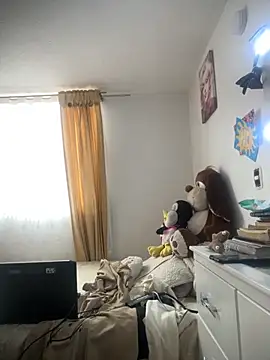 Snapshot of VictoriaGerard_Pink chatting on October 2025 07:03:01 PM VictoriaGerard Pink online show from October 2025 07:03:01 PM